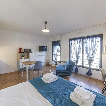 Le Salmson - 700m Gare - Appartement *