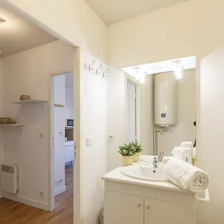 Le Salmson - 700m Gare - Daire *